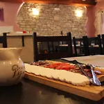 Casa Rustica