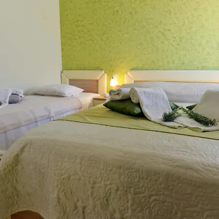 Couette-café Casa Rustica 4*