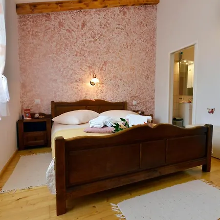 Couette-café Casa Rustica 4*