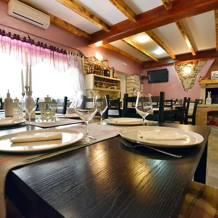 לינה וארוחת בוקר Casa Rustica