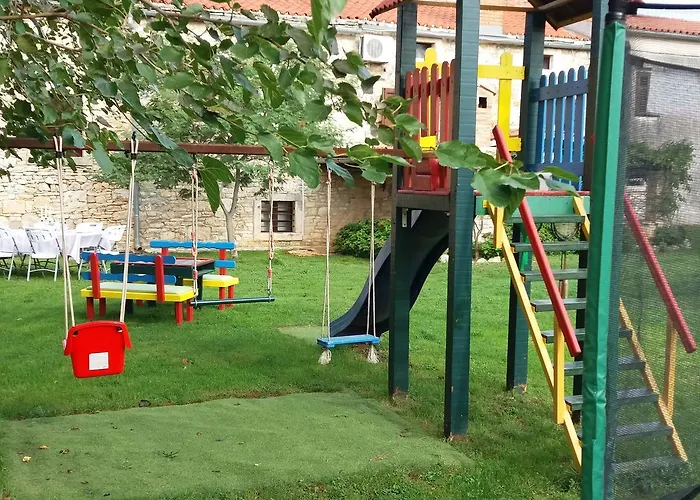 Casa Rustica Bed & Breakfast 4*